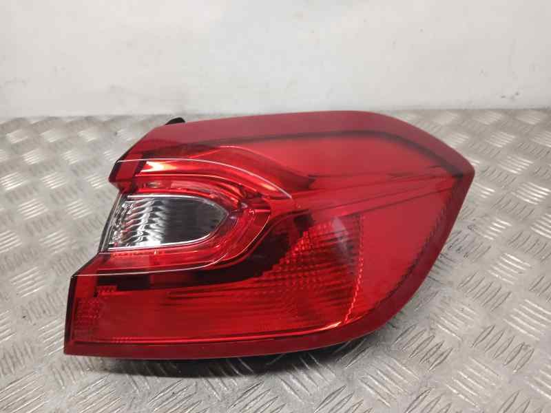 Recambio de piloto trasero derecho para ford fiesta (ce1) trend referencia OEM IAM H1BB13404B  EXTERIOR