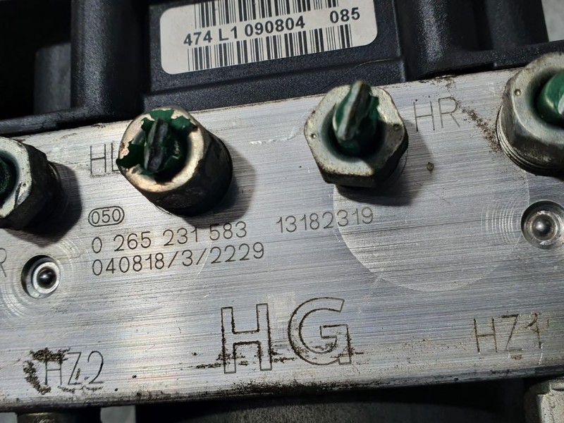 Recambio de abs para opel corsa c enjoy referencia OEM IAM 13182319 0265231583 BOSCH