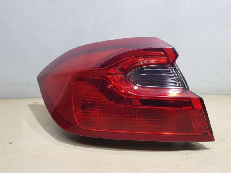 Recambio de piloto trasero izquierdo para ford fiesta (ce1) trend referencia OEM IAM H1BB13405AH  EXTERIOR