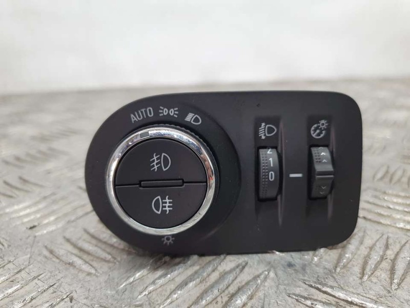 Recambio de mando luces para opel astra k lim. 5türig selective start/stop referencia OEM IAM 39050757 17016474 