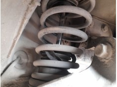 Recambio de amortiguador delantero izquierdo para nissan primera (p11) 2.0 td referencia OEM IAM 561102F025  