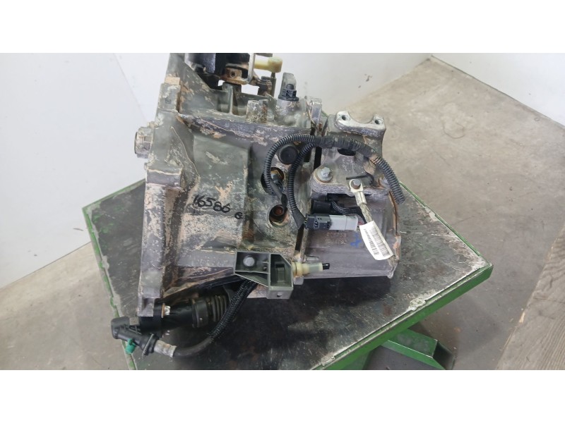 Recambio de caja cambios para citroën c4 iii (ba_, bb_, bc_) bluehdi 110 (bbyhsa) referencia OEM IAM 20V253 45667952 6VELOCIDADE