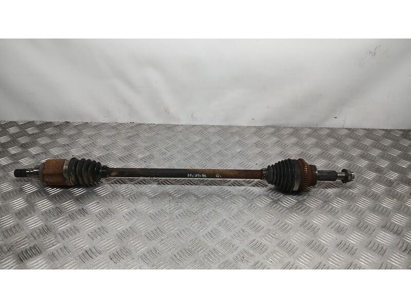 Recambio de transmision trasera derecha para dacia duster ambiance 4x4 referencia OEM IAM 8200939996  