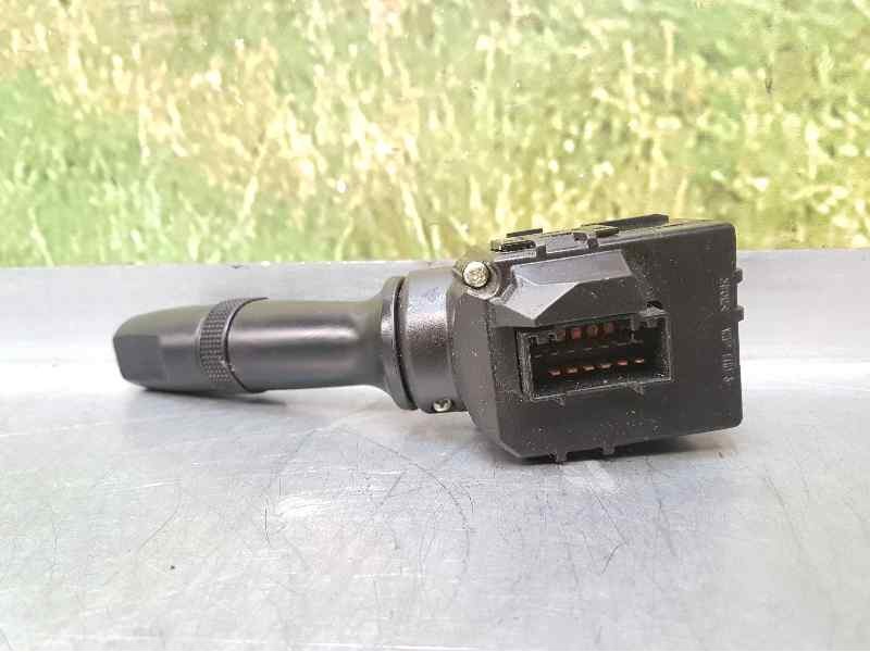 Recambio de mando limpia para hyundai i40 style blue referencia OEM IAM 934202Y610  