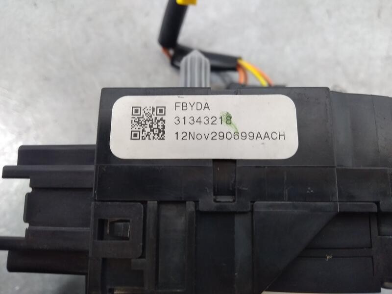 Recambio de anillo airbag para volvo v40 hatchback (525) d3 referencia OEM IAM 31343218 and761002c Fomoco