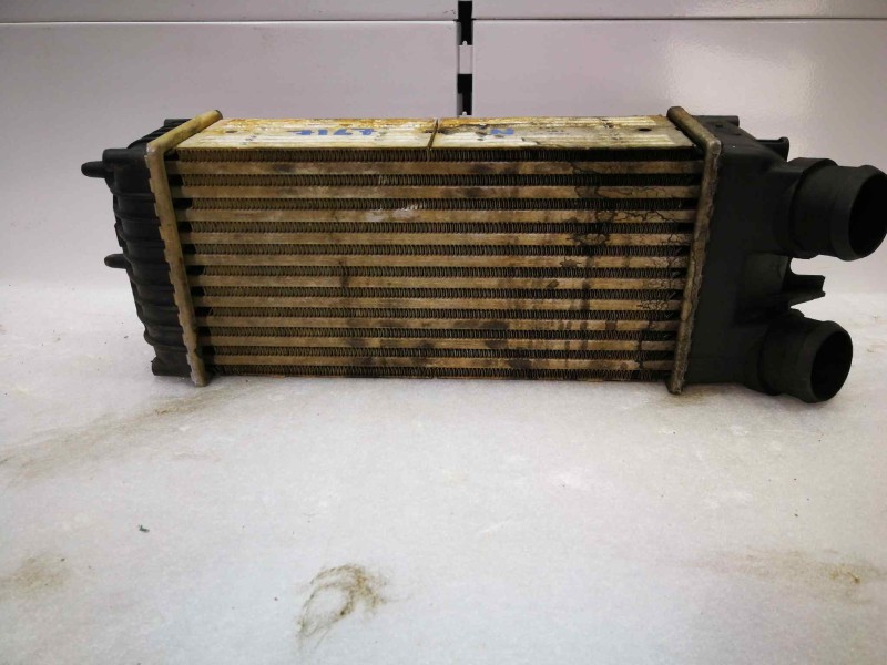 Recambio de condensador / radiador aire acondicionado para santana 350 referencia OEM IAM 9645965180  