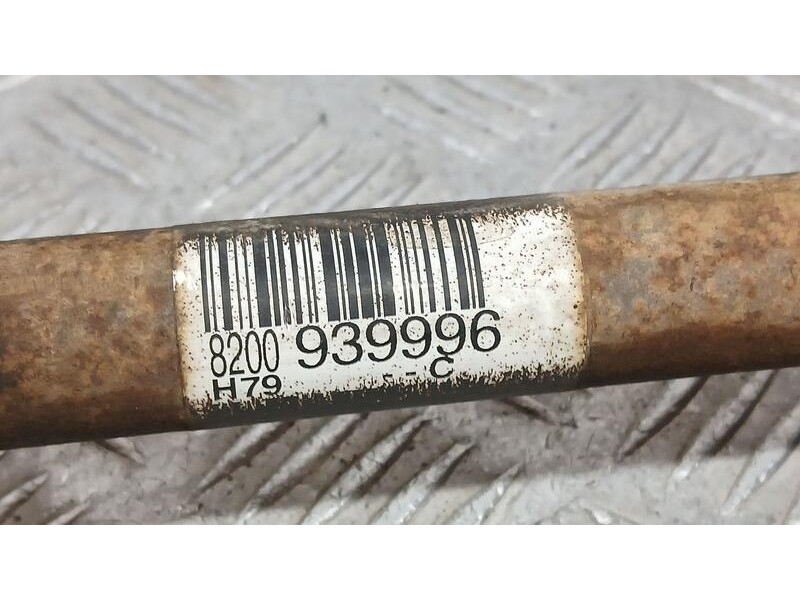 Recambio de transmision trasera izquierda para dacia duster ambiance 4x4 referencia OEM IAM 8200939996  