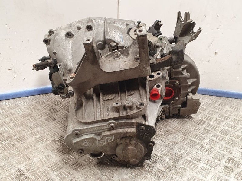 Recambio de caja cambios para citroën c5 berlina exclusive referencia OEM IAM 20MB25 0644097 6 VELOCIDADES