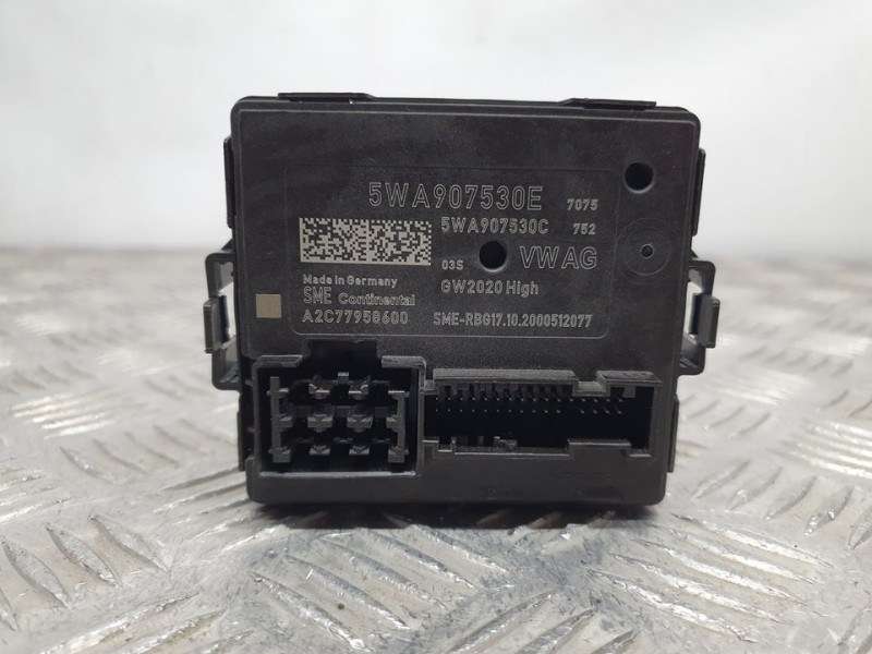 Recambio de modulo electronico para seat leon (kl1) style referencia OEM IAM 5WA907530E A2C77958600 