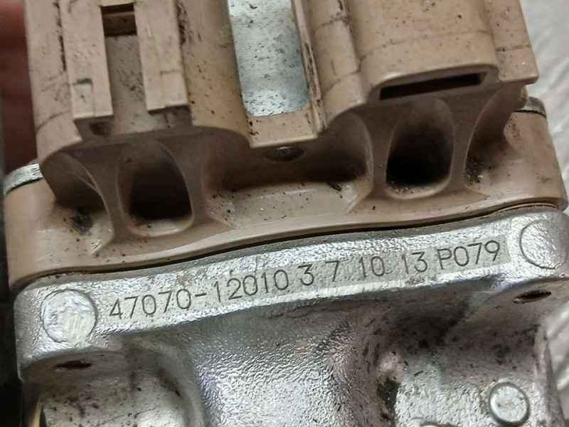 Recambio de bomba freno para toyota auris hybrid business referencia OEM IAM 4707012010  