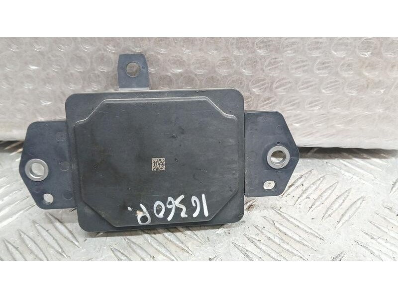 Recambio de sensor para toyota aygo x play referencia OEM IAM 882100H010 SENSOR DE RADAR CONTINENTAL 4135AARS5B