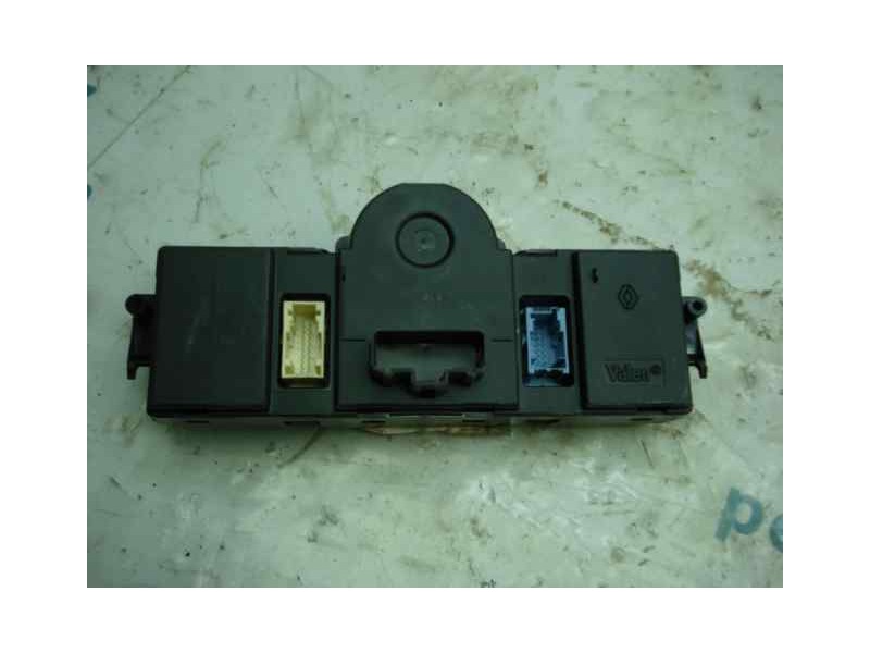 Recambio de mando climatizador para renault megane ii familiar dynamique luxe referencia OEM IAM 8200344840  