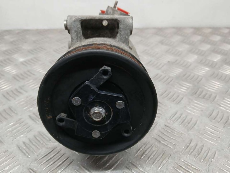 Recambio de compresor aire acondicionado para volkswagen polo (6c1) advance bluemotion referencia OEM IAM 5Q0820803B 01141227 DE