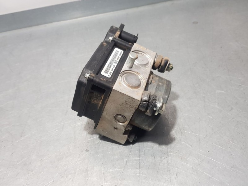 Recambio de abs para dacia sandero ambiance referencia OEM IAM 476604621R 0265232718 BOSCH