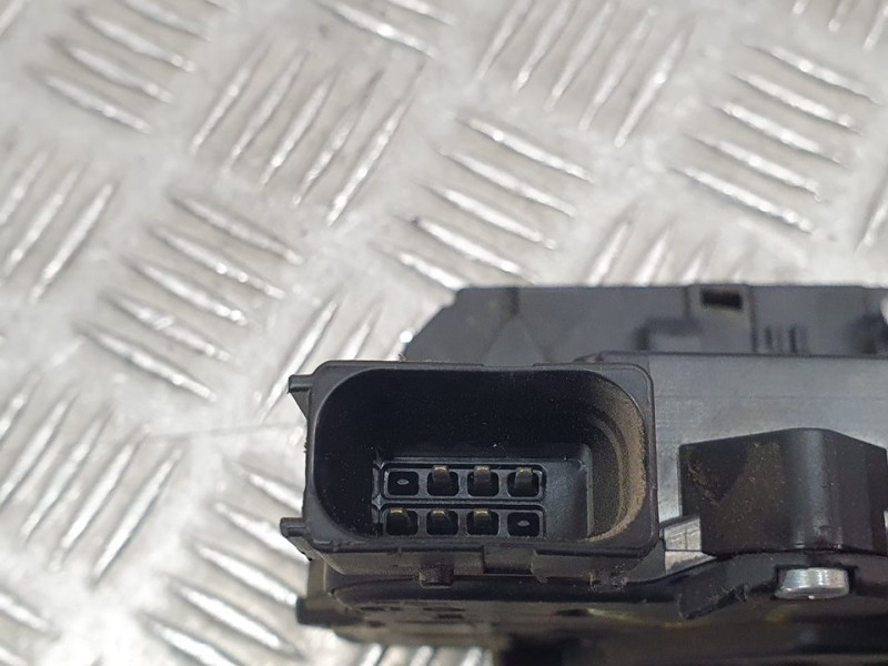 Recambio de cerradura puerta trasera izquierda para citroën nemo basis referencia OEM IAM 1355028080 968848100 6 PINES