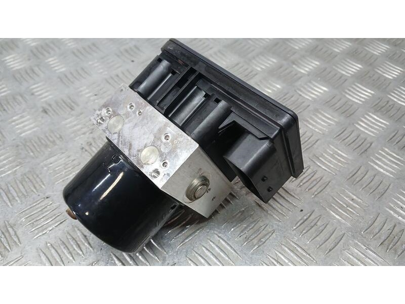 Recambio de abs para opel astra gtc cosmo referencia OEM IAM 13246535BL ATE 10020602654