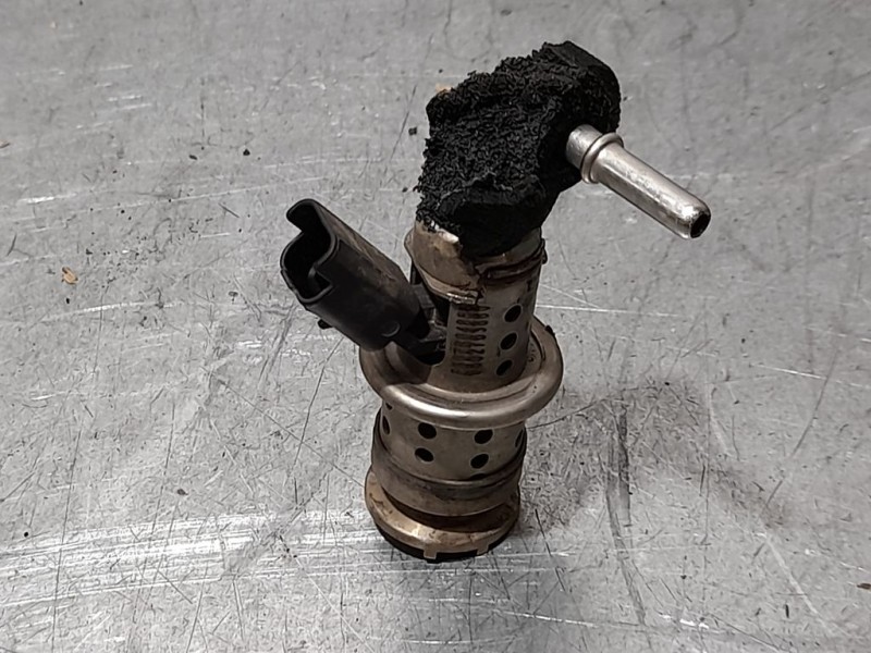 Recambio de inyector adblue para peugeot 308 style referencia OEM IAM 9802763880  