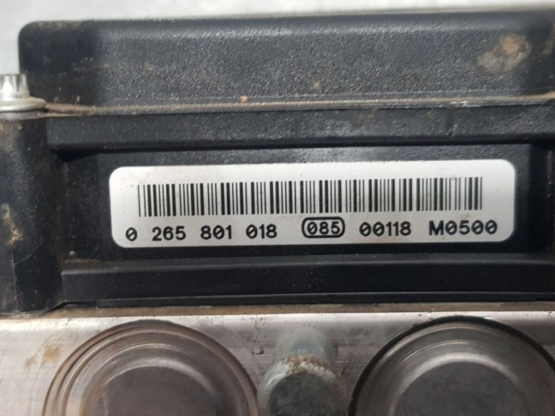 Recambio de abs para dacia sandero ambiance referencia OEM IAM 476604621R 0265232718 BOSCH