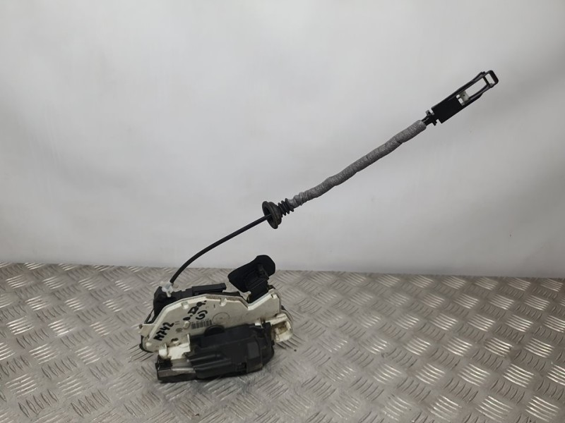 Recambio de cerradura puerta delantera izquierda para volkswagen polo (6c1) advance bluemotion referencia OEM IAM 5K1937015E  7 