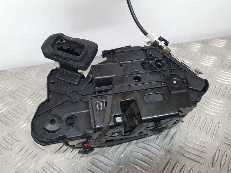 Recambio de cerradura puerta delantera izquierda para volkswagen polo (6c1) advance bluemotion referencia OEM IAM 5K1937015E  7 