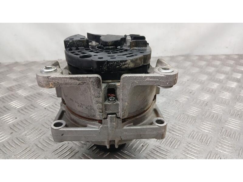Recambio de alternador para opel astra gtc cosmo referencia OEM IAM 13229985 BOSCH 0124425050