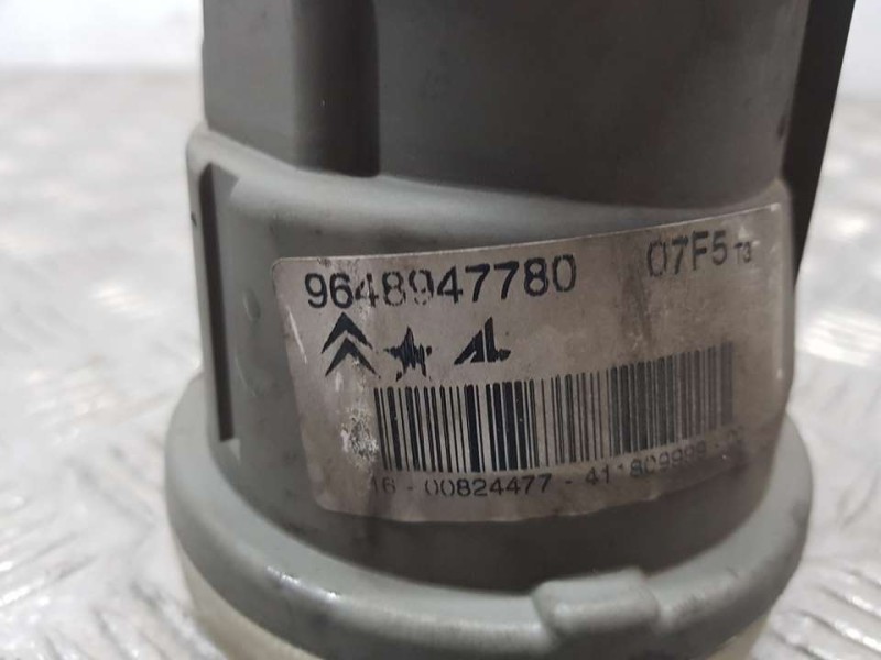 Recambio de faro antiniebla derecho para peugeot 1007 dolce referencia OEM IAM 9648947780  