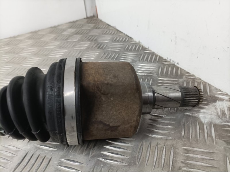 Recambio de transmision delantera izquierda para volvo v50 familiar 2.4 momentum referencia OEM IAM   SIN REFERENCIA