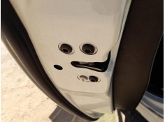 CERRADURA PUERTA TRASERA IZQUIERDA 51983481 