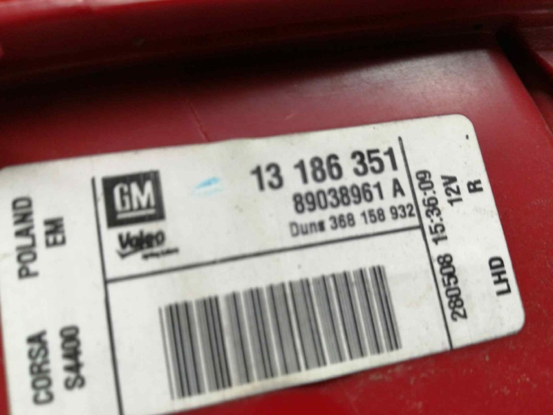 Recambio de piloto trasero derecho para opel corsa d catch me referencia OEM IAM 13186351 89038961A VALEO