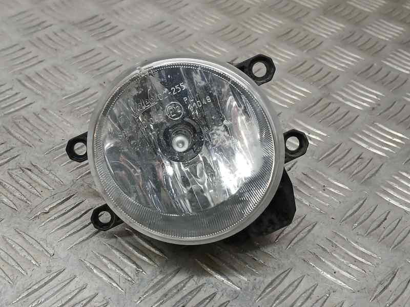 Recambio de faro antiniebla derecho para toyota avensis (t27) advance referencia OEM IAM 8121002110 90008490 VALEO