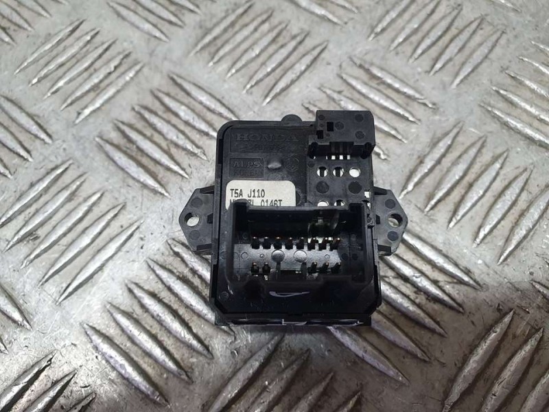 Recambio de mando retrovisor para honda cr-v comfort 4x2 referencia OEM IAM NH167L0146T  