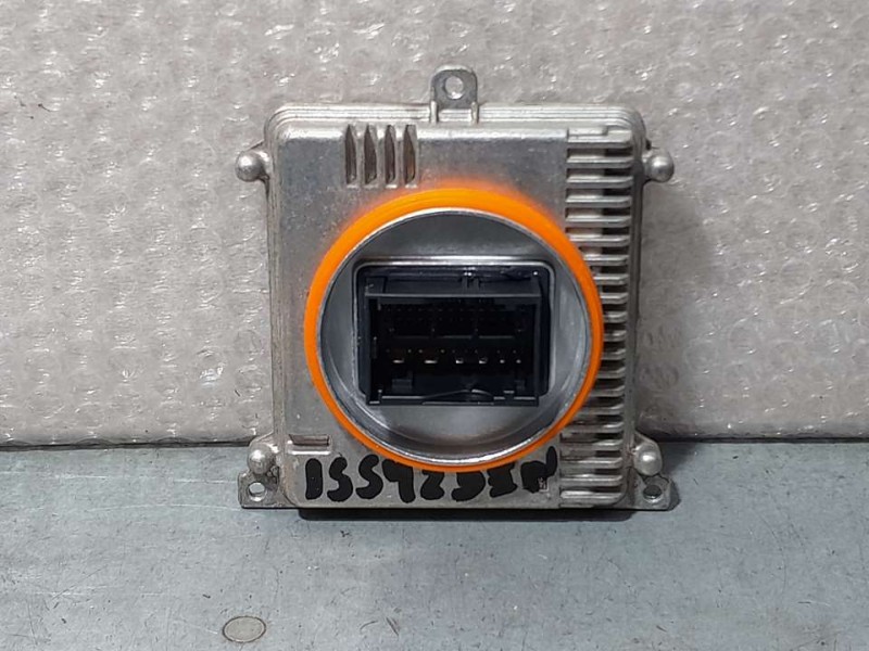 Recambio de centralita faros xenon para volkswagen tiguan advance bmt referencia OEM IAM 992941572C  DELANTERA IZ.