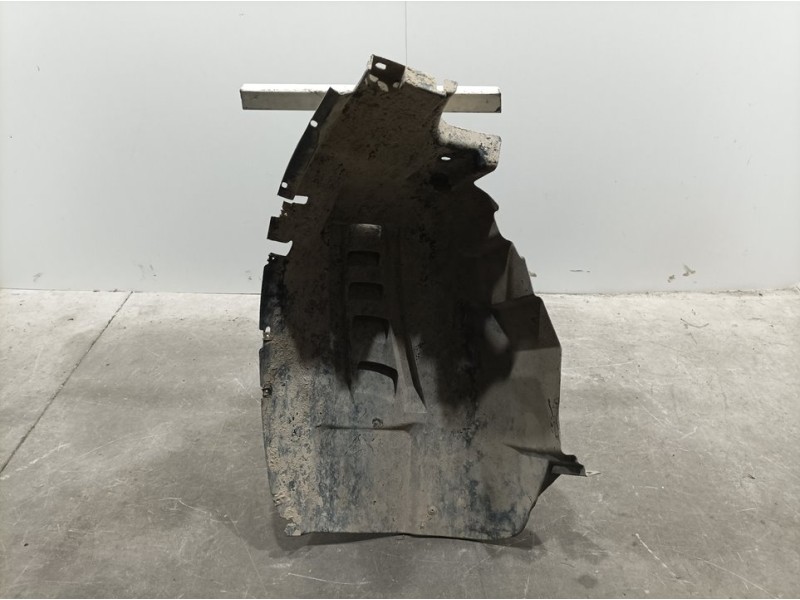 Recambio de plastico pase rueda del. dch. para citroën jumper grossraumkasten 35 l3h3 bluehdi 130 referencia OEM IAM 1613127080 