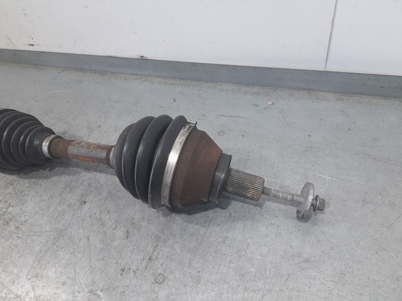 Recambio de transmision delantera derecha para land rover freelander (lr2) s td4 referencia OEM IAM 6G9N3B436KF  