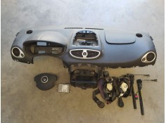 Recambio de kit airbag para renault clio iii exception referencia OEM IAM 8200677496  C/SALPICADERO Y PRETENSORES