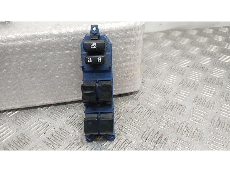 Recambio de mando elevalunas delantero izquierdo para toyota avensis (t27) advance referencia OEM IAM 8404005060  30170811