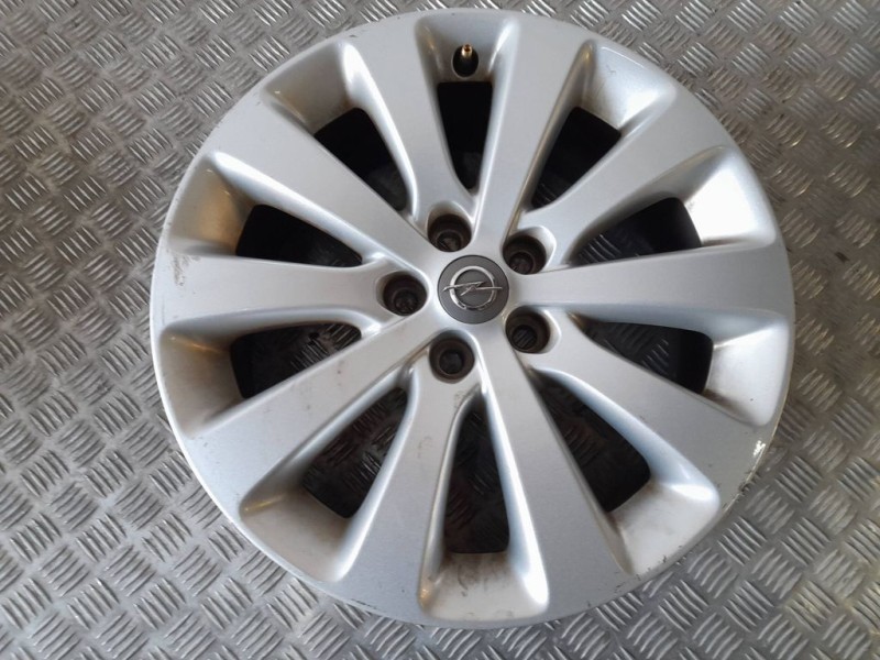 Recambio de juego llantas aluminio para opel astra j lim. 4türig business referencia OEM IAM  ALUMINIO 7X17 5 TORN ET 42