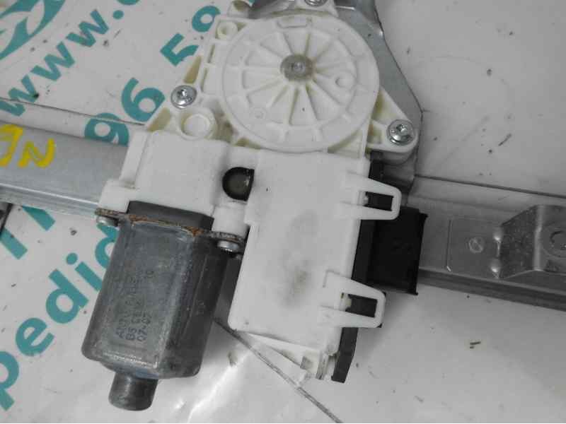 Recambio de elevalunas trasero izquierdo para citroën c4 berlina collection referencia OEM IAM 1137328165  BOSCH 6 PINS