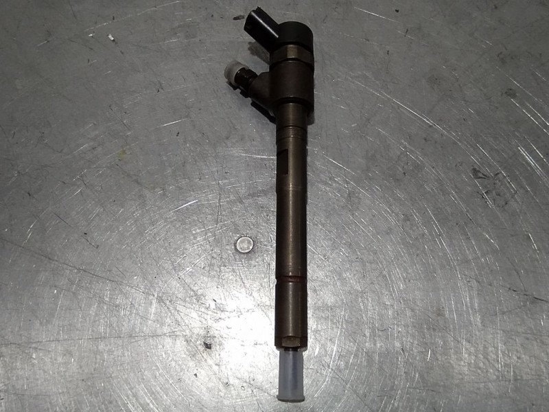 Recambio de inyector para citroën c4 coupe 1.6 16v hdi referencia OEM IAM 445110188  BOSCH
