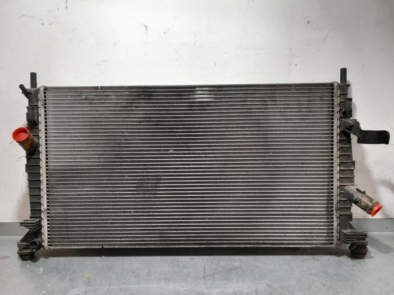 Recambio de radiador agua para ford focus turnier (cb4) trend referencia OEM IAM 3M5H8005TL  FOMOCO