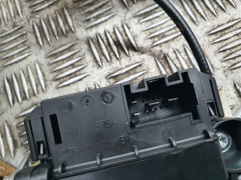 Recambio de elevalunas trasero derecho para volkswagen polo (6c1) advance bluemotion referencia OEM IAM SIN REF  ELECTRICO