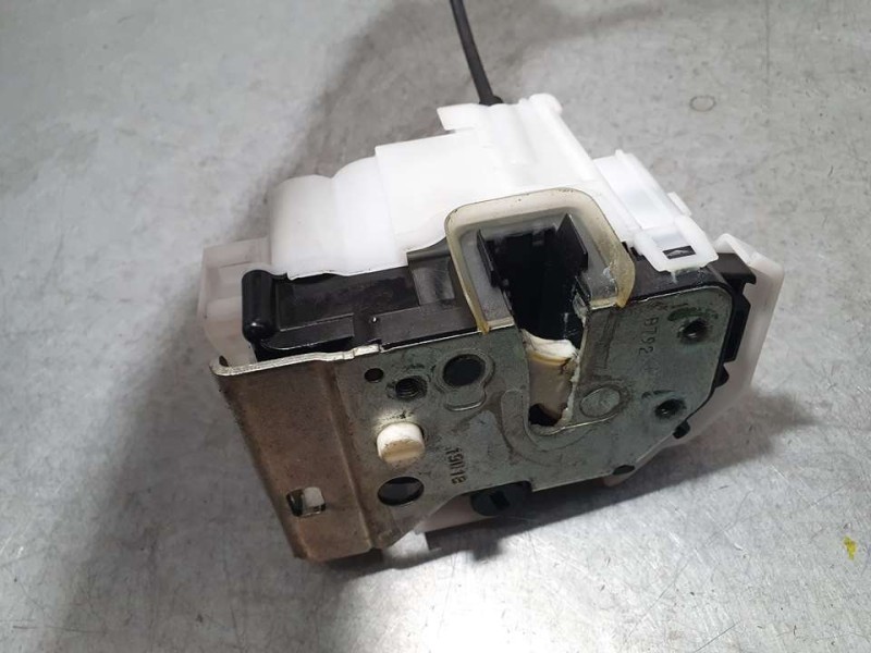 Recambio de cerradura puerta trasera derecha para fiat tipo ii (357) berlina lounge referencia OEM IAM 519876030 Y18G25LP0S 4 PI