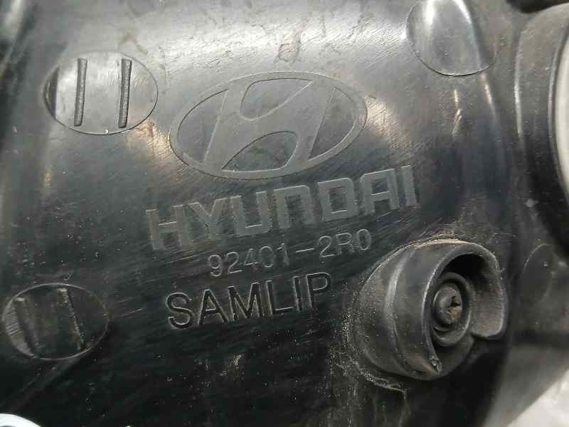 Recambio de piloto trasero izquierdo para hyundai i30 classic referencia OEM IAM 924012R010  ROZADO Y CANTO ROTO