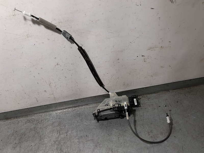 Recambio de cerradura puerta trasera derecha para citroën c5 aircross feel referencia OEM IAM 16944051  6 PINES