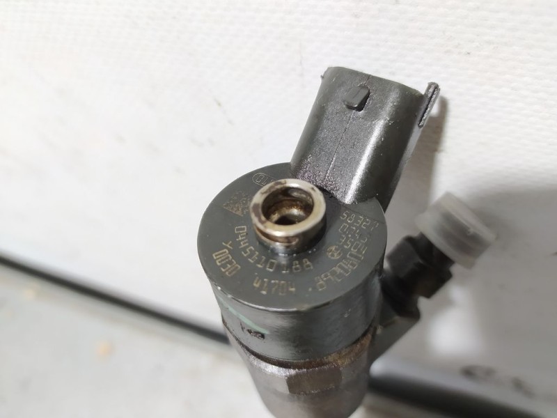 Recambio de inyector para citroën c4 coupe 1.6 16v hdi referencia OEM IAM 445110188  BOSCH