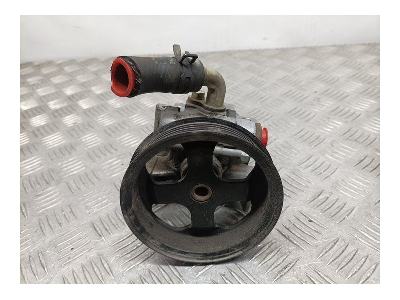 Recambio de bomba direccion para ford transit connect (tc7) furgón ft 200s referencia OEM IAM 2T143A696AG  