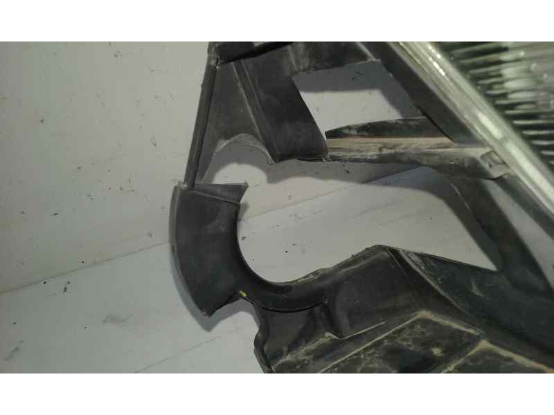 Recambio de faro derecho para nissan almera (n16/e) acenta referencia OEM IAM  PATA ROTA TOCADO