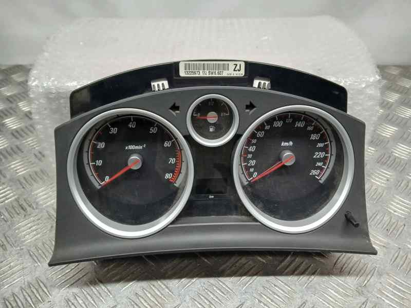 Recambio de cuadro instrumentos para opel astra gtc cosmo referencia OEM IAM 13225973  