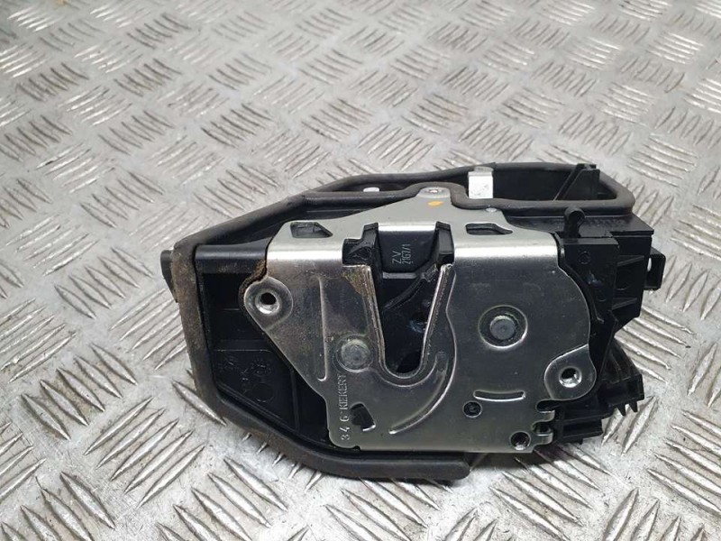 Recambio de cerradura puerta trasera izquierda para bmw serie 4 gran coupe (f36) 418d referencia OEM IAM 7229459  4 PINES