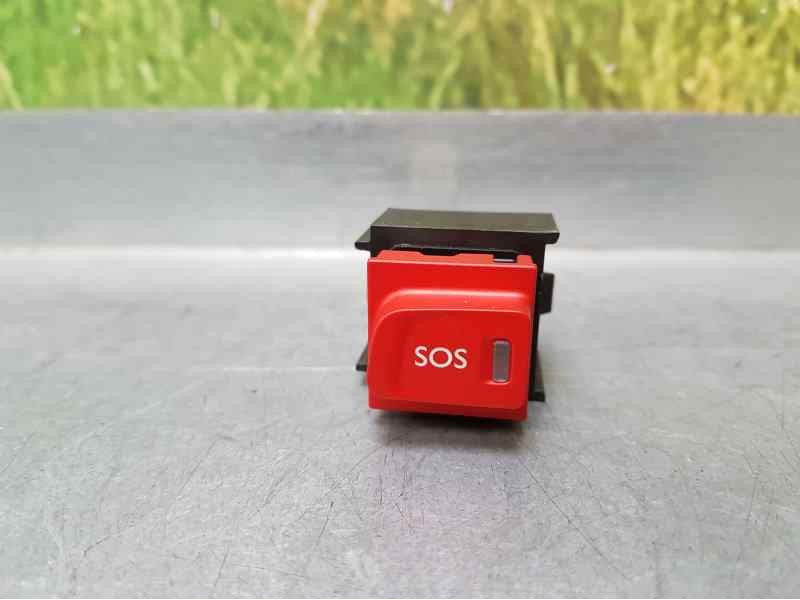 Recambio de boton sos para peugeot 5008 gt line 1.5 hdi 130 cv referencia OEM IAM   